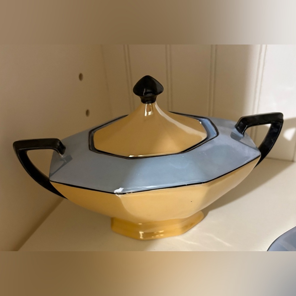 Lusterware Tea Set - Picture 2 of 6